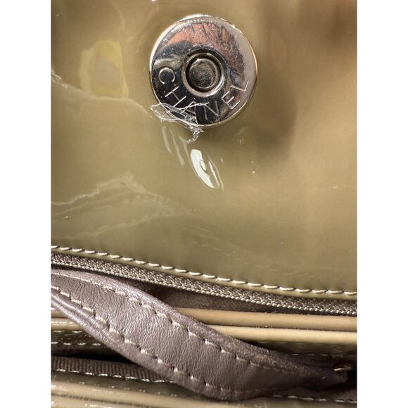 Chanel Olive Green Quilted‎ Patent Leather Large Just Mademoiselle Bowling Bag - Picture 13 of 16